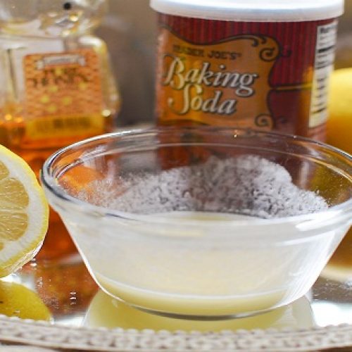 Ze mixte citroensap met Baking Soda – Wanneer u ziet waarom, zult u zeker hetzelfde doen! (VIDEO)