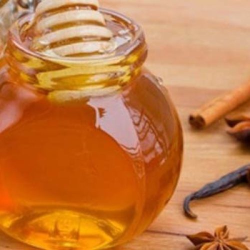 Kaneel en honing, hét wonderbaarlijke geneesmiddel