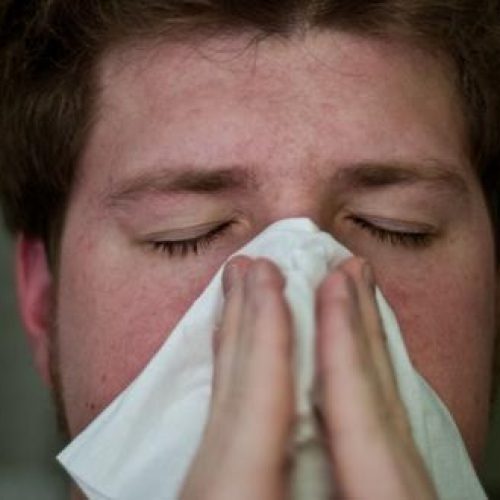 Wat te doen als je een verkoudheid voelt aankomen