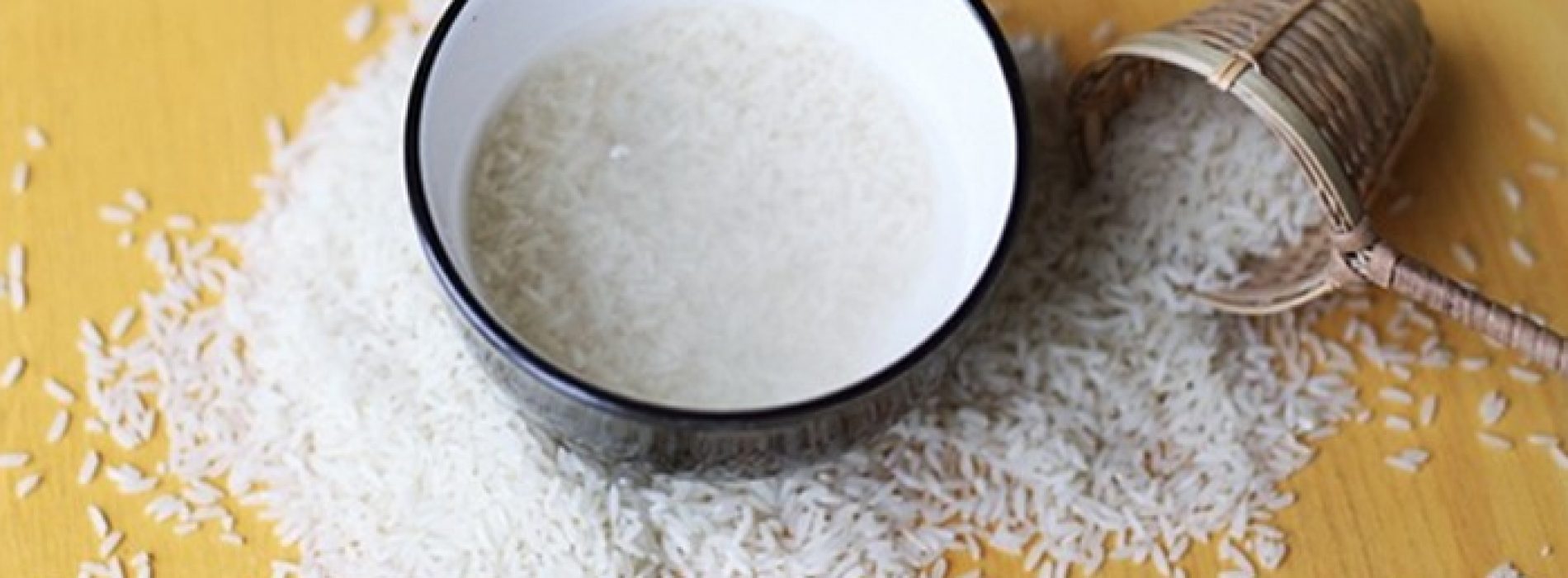Hoe rijst water te gebruiken voor prachtige huid en haren
