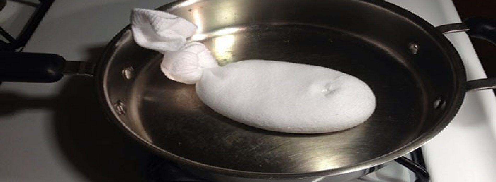 Als je zout in een sok doet en vervolgens in een pan verwarmt, wat dat vervolgens doet? Geweldig!