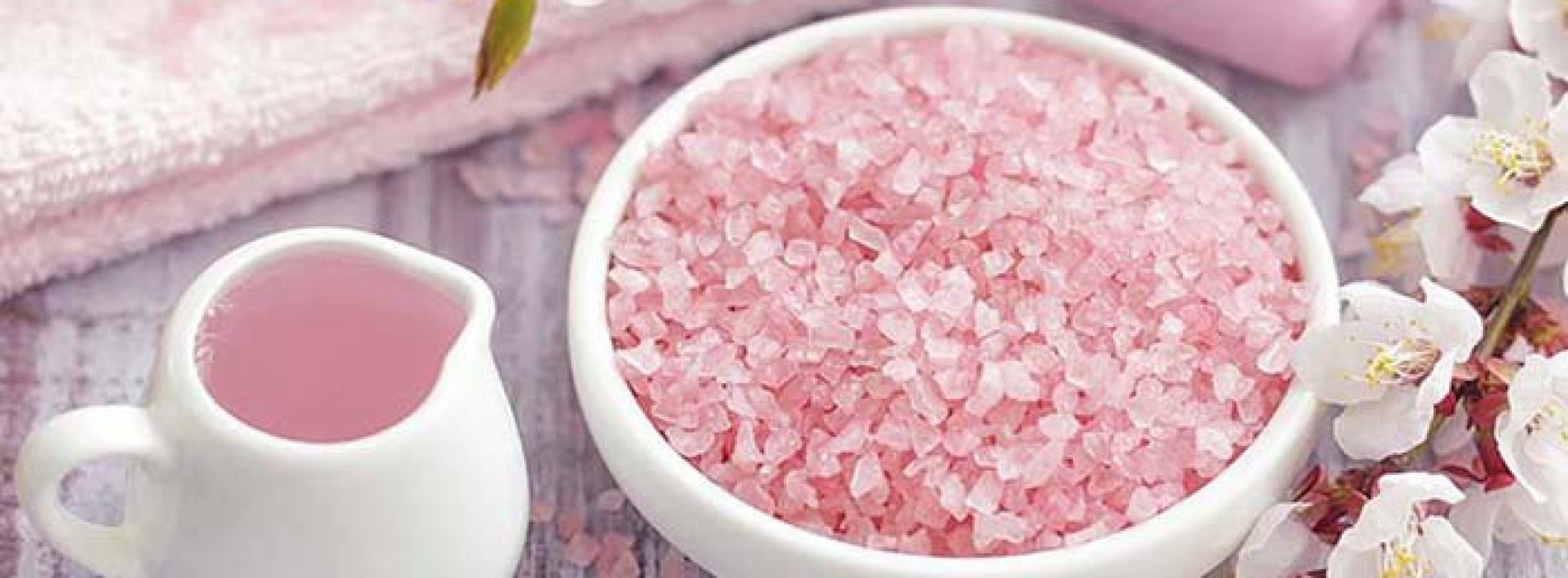 Als je een maand lang dagelijks roze Himalayazout eet, dan gebeurt DIT met je lichaam