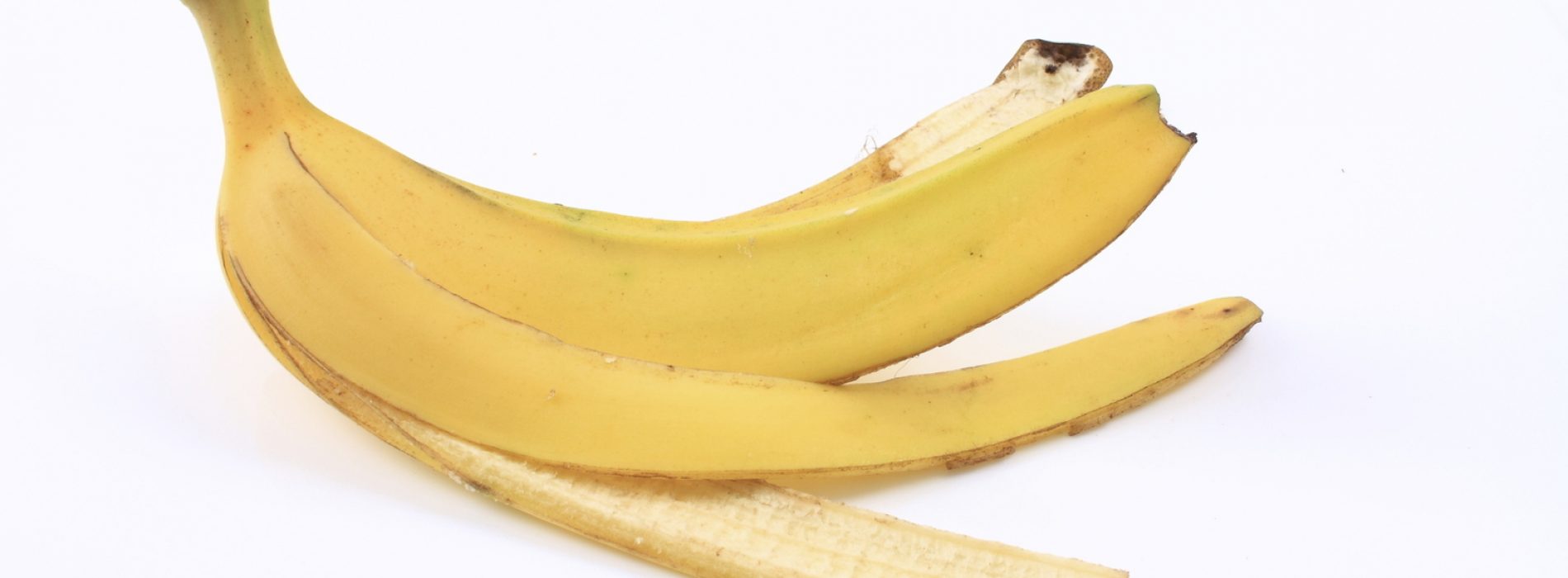 Gooi uw bananenschillen nooit meer weg, want het is ongelooflijk hoeveel kwaaltjes de schil kan verhelpen!