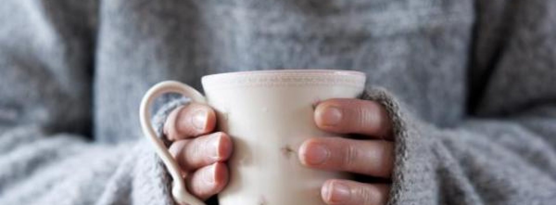 Waarom het ongezond is om je thee of koffie heet te drinken