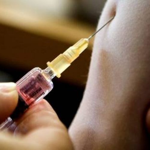 Gezondheidsraad wil vaccinatie kinkhoest verplichten