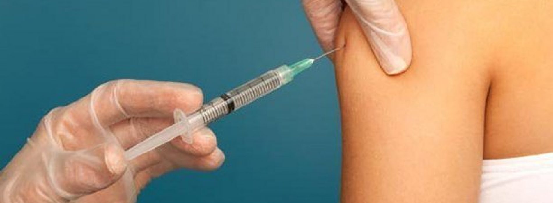 Schokkend: honderden Ierse meisjes hadden medische hulp nodig na HPV-vaccin. Spannen de overheid en media samen?
