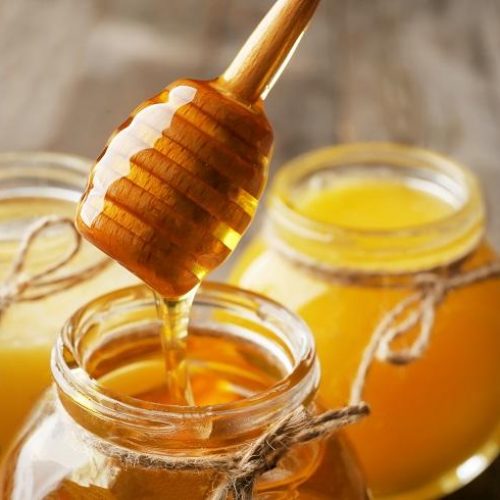 Negen manieren om de magie van Manuka-honing te ervaren