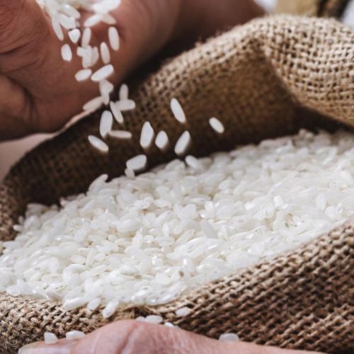 Ben je jezelf langzaam aan het vergiftigen met … rijst?