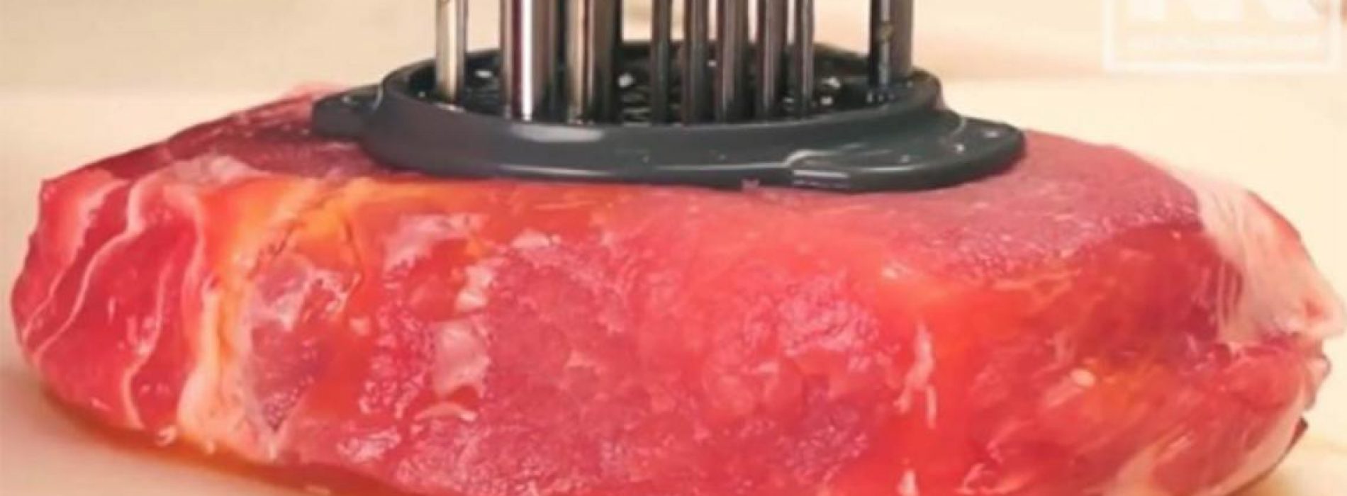 Kunstmatig vleeswaarschuwing: wat u niet wordt verteld over vlees uit een lab