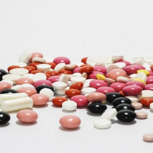 Brekend NIEUWS uit 3 medische tijdschriften: Honderden farmaceutische medicijnen en interventies blijken niet effectief te zijn