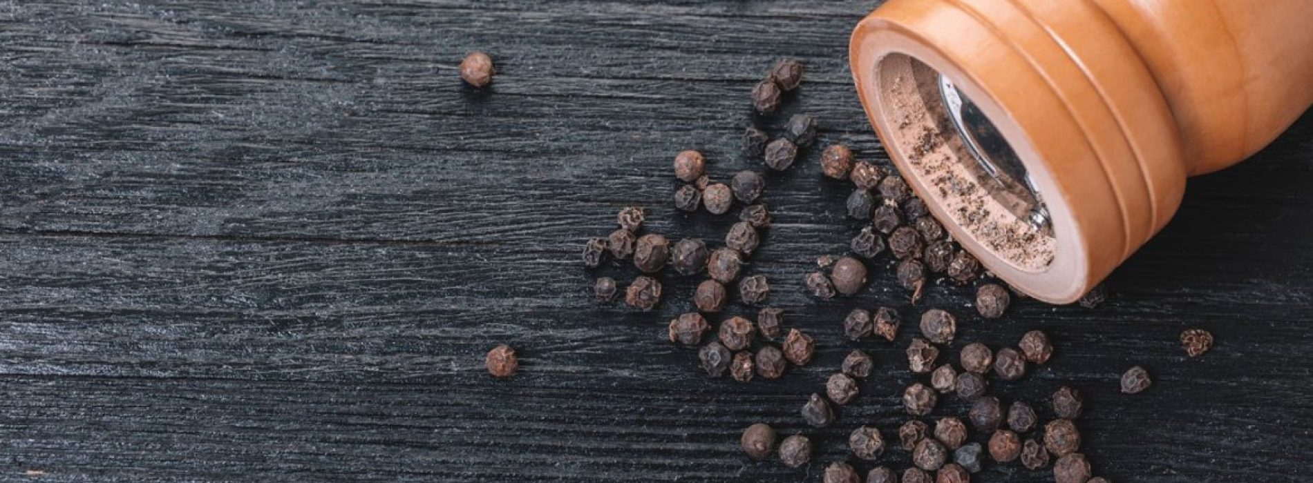 Zwarte peper is de “koning” van specerijen, dankzij deze 11 gezondheidsvoordelen