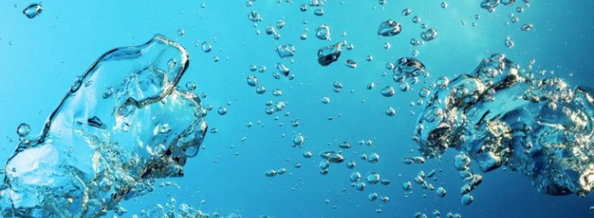 Siliciumrijk mineraalwater is een veilige, effectieve manier om aluminium uit uw lichaam te verwijderen