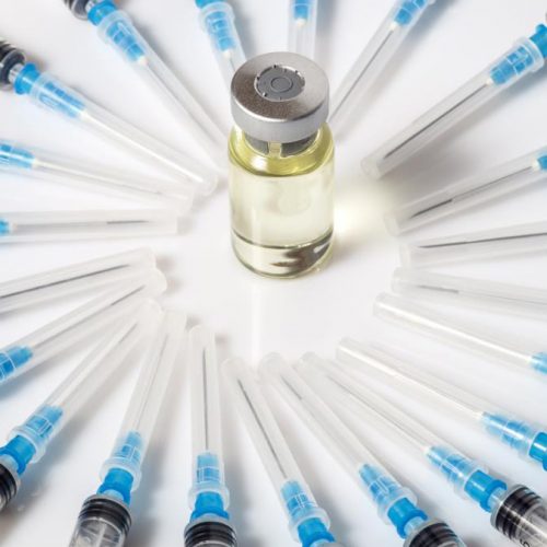 Big Pharma-bedrijven controleren de goedkeuring van COVID-19-vaccins door artsen in veiligheidsraden te hebben – rapport