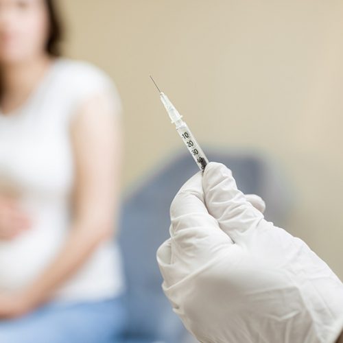 Meer dan 1 op de 5 zwangere deelnemers aan Pfizer-onderzoeken kreeg een miskraam, en zowel de FDA als de CDC verdoezelden het