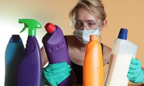 Verwissel gevaarlijke huishoudelijke schoonmaakmiddelen voor deze 8 niet-toxische alternatieven