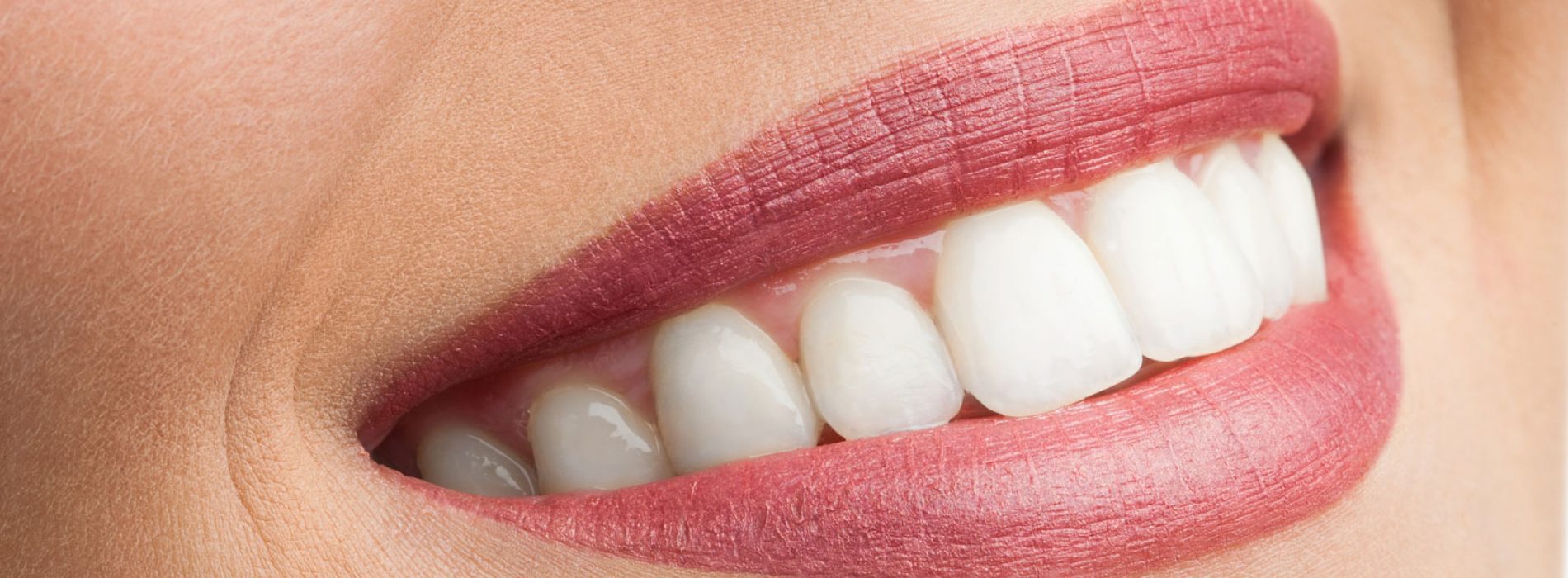 GIFTIGE GLIMLACH: schadelijke tandpasta-ingrediënten die in verband worden gebracht met een verhoogd risico op kanker